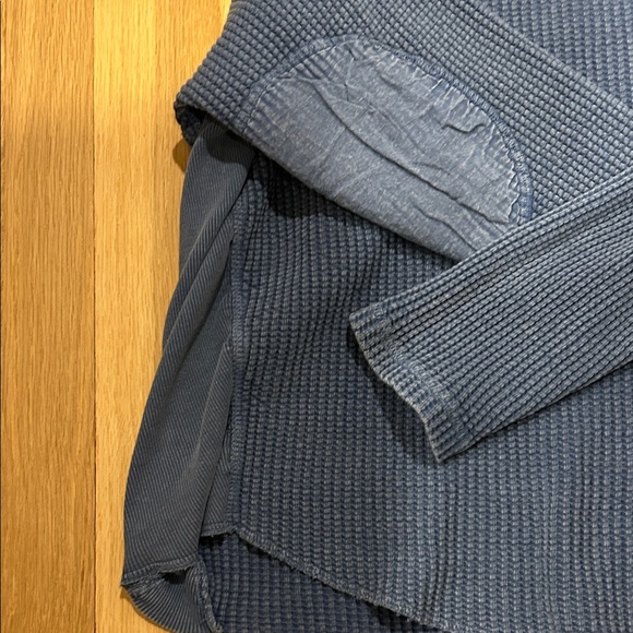 Free People Textured Navy Long Sleeve Top - Picture 3 of 4